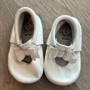 Freshly Picked White Bow Moccasins